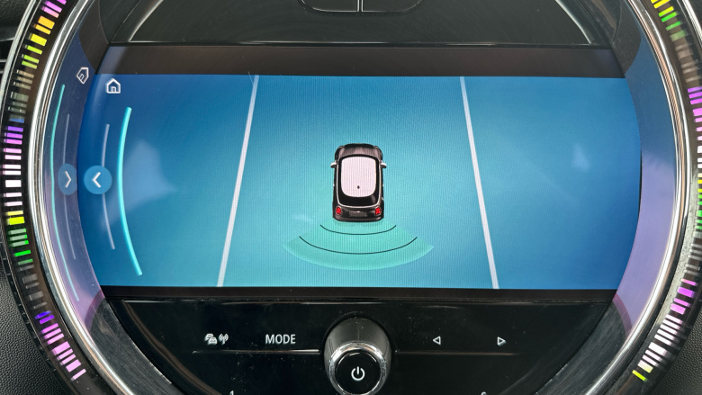 MINI Hatchback 1.5 Cooper Classic Premium 3dr Petrol Hatchback